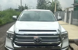 Toyota Tundra 2018 AT