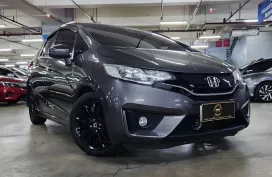 2017 Honda Jazz 1.5L VX VTEC AT with Warranty by Ugarte Cars Manila 