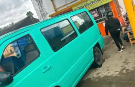 Sell 1995 Mercedes-Benz MB100 Minivan in used