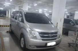 Hyundai Grand Starex CVX Automatic