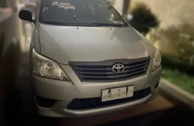 2015 Toyota Innova  2.0 J Gas MT Low Mileage
