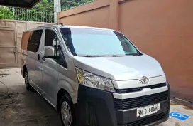 2023 Toyota Hiace Commuter Deluxe 2.8 MT DSL
