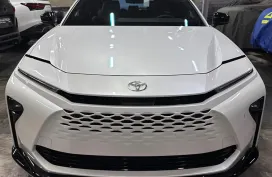 Brand New 2025 Toyota Crown Signia Limited AWD Hybrid Station Wagon