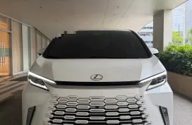 HOT!!! 2024 Lexus LM350h (7-seater Executive Lounge) for sale at affordable price!
