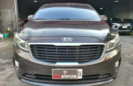 Kia Carnival 2017 2.2 EX W/Sunroof 70K KM Automatic