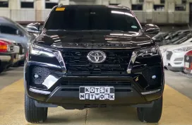 2025 Toyota Fortuner 2.4 V A/t 6k MILEAGE Only, 2Keys, Booklets ₱1.795