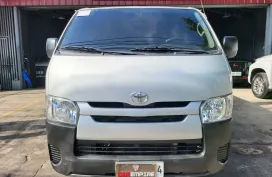 ✅Toyota Hiace Commuter 2025 3.0 17K KM Manual