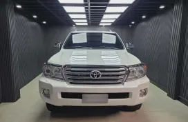 HOT!!! 2014 Toyota Land Cruiser LC200:for sale at affordable price! 