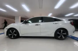 2019 Honda Civic RS Turbo 1.5 Sedan – Casa Maintained | White Orchid Pearl | Complete Docs