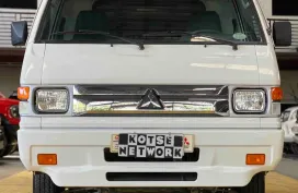 2025 Mitsubishi L300 FB 2.2L Diesel M/t Euro4 4k MILEAGE Dual Aircon ₱755