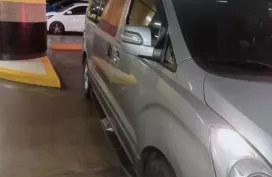 Toyota Prado, Hyundai Starex, KIA Carnival