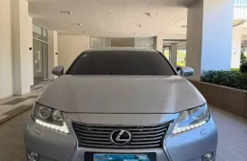 HOT!!! 2013 Lexus ES350 for sale at affordable price! 