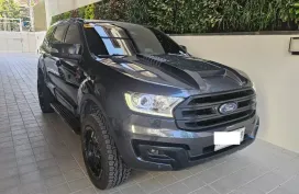 GOOD CONDITION AND FULLY CASA-MAINTAINED 2017 FORD EVEREST (TOP OF THE LINE) (METEOR GREY)