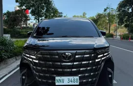 HOT!!! 2025 Toyota Alphard HEV for sale at affordable price! 