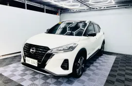2023 NISSAN KICKS VL E-POWER HYBRID 1.2L A/T! TOP OF THE LIN!E 41,000 KMS ONLY ORIGINAL MILEAGE!