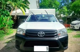 CASA MAINTAINED  HILUX FX with Rear Aircon