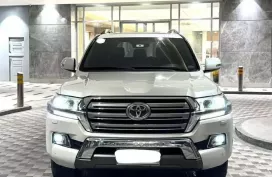HOT!!! 2018 Toyota Land Cruiser LC200 VX Premium for sale at affordable price! 