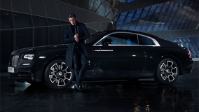 V12 Black Badge 6.6 AT