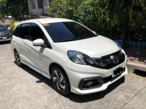 Pearlwhite Honda  Mobilio  best prices for sale  Philippines