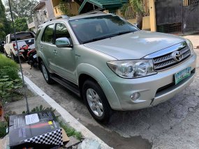 Cheapest Toyota Fortuner 2009 for Sale: New & Used in Oct 2020