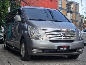 HOT!!! 2015 Hyundai Starex Gold for sale at affordable price