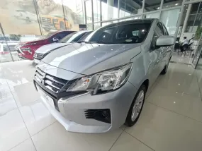 Mitsubishi Mirage G4  GLX 1.2 CVT