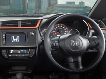 In the Brio, sporty and dynamic elements bring about effects on functionality and aesthetics