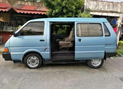 nissan vanette 2000 model