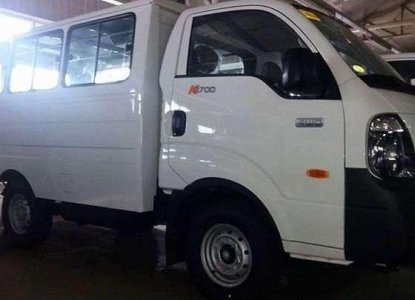 kia passenger van
