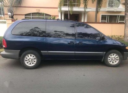 used chrysler voyager for sale