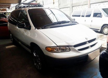 used chrysler voyager for sale