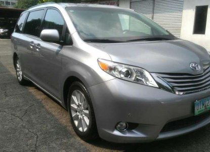 Used Toyota Sienna 2012 Philippines for 