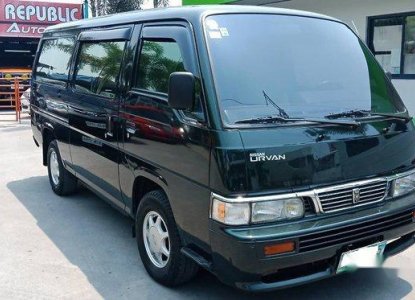 nissan urvan old model