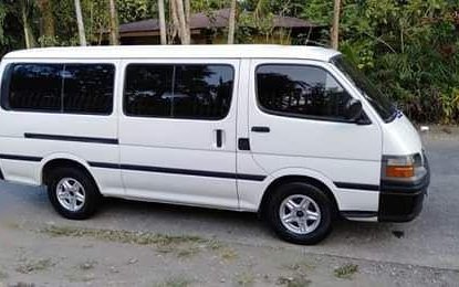 toyota hiace 2000 price