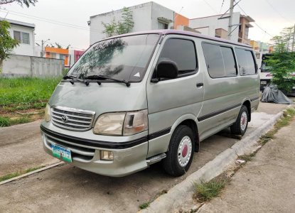 toyota hiace 2000 price