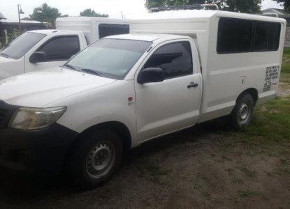 toyota hilux closed van price