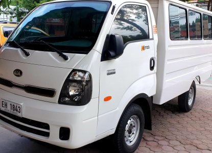 kia bongo van