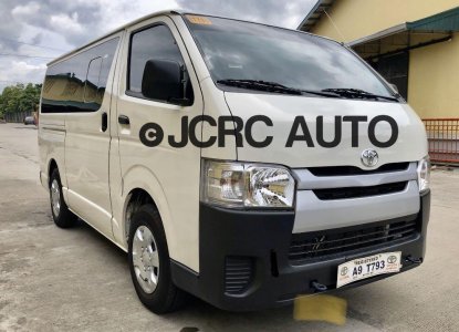 hiace grandia 2019 price