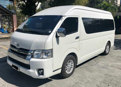 Wallet-friendly 2017 Toyota Hiace for 