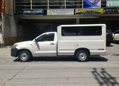 toyota hilux closed van price