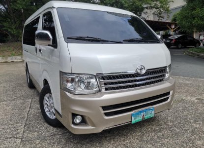 toyota hiace 2013 price