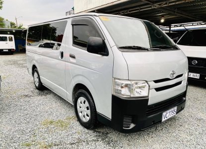 hiace vans for sale