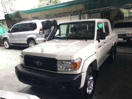2018-toyota-land-cruiser-mount | 2018-toyota-land-cruiser-mount |