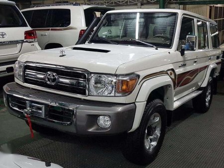 2018 Toyota LANDCRUISER LX10 4.5L V8 Turbo Diesel Dubai FOR SALE 355177