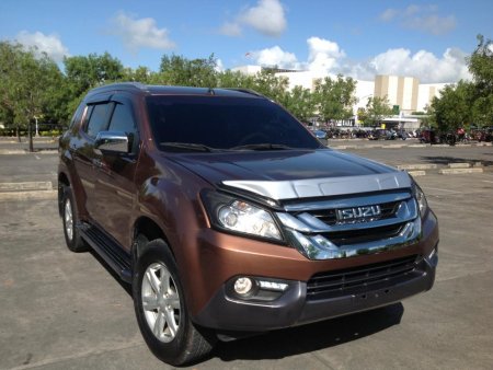 Well Maintained Isuzu Mu X Ls A Suv 2016 For