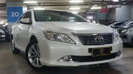 2013 Toyota Camry 2.5L V AT