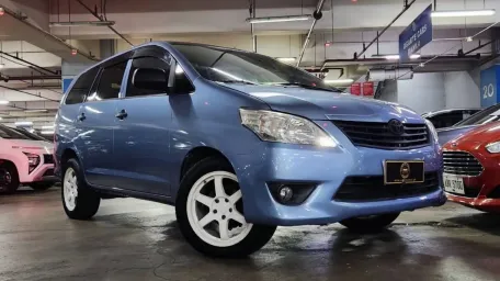 2013 Toyota Innova 2.5L E DSL AT 