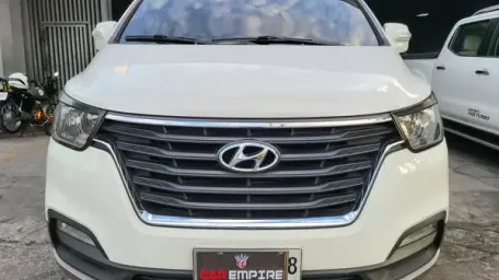 ✅Hyundai Grand Starex 2020 2.5 Gold Automatic