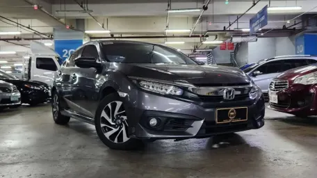 2018 Honda Civic 1.8L E CVT iVTEC AT