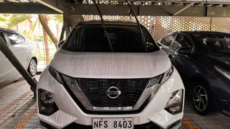NISSAN LIVINA 1.5 VL AT